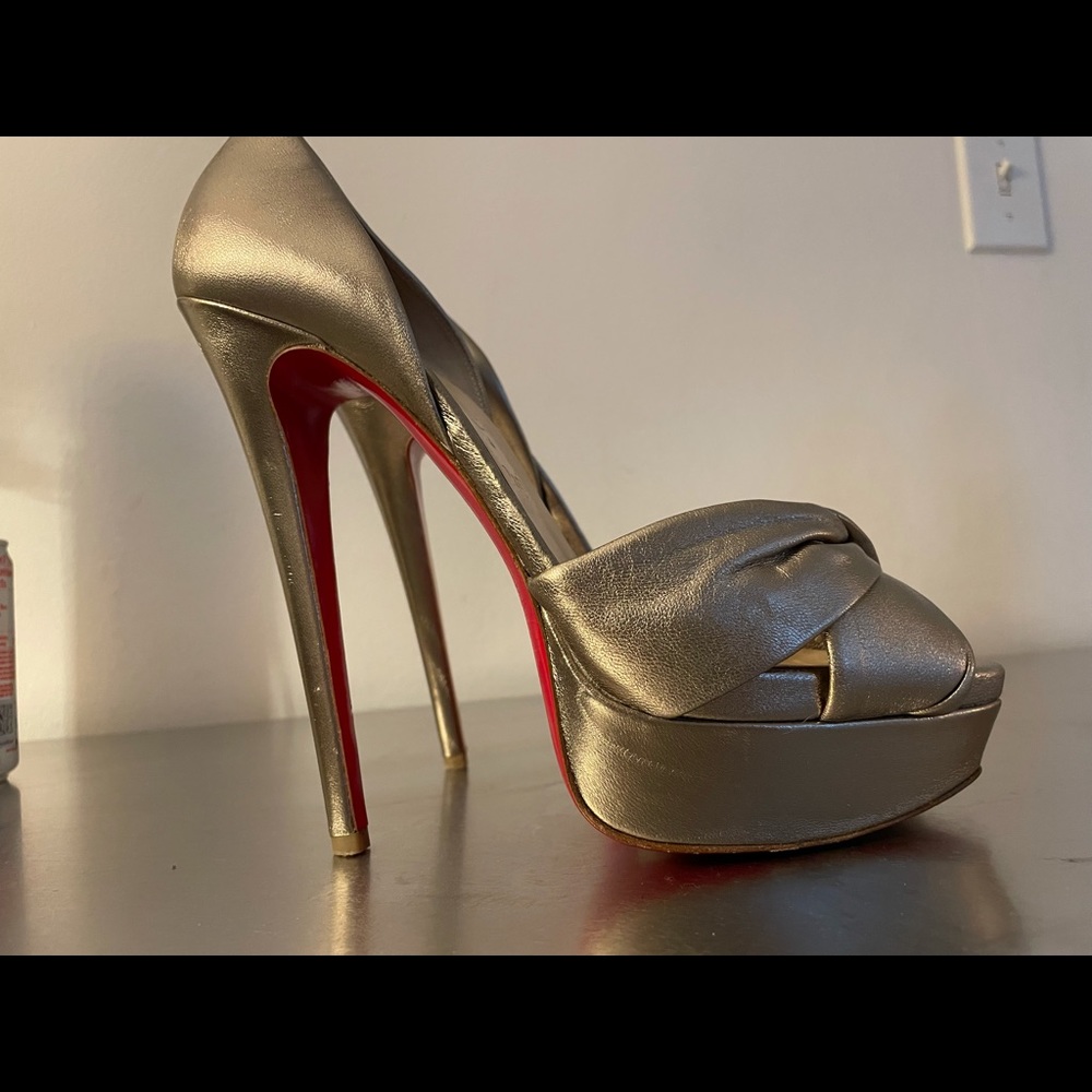 Size 39 Christian Louboutin bronze stilettos